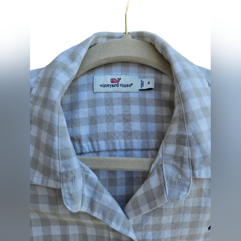 Vineyard vines shirt